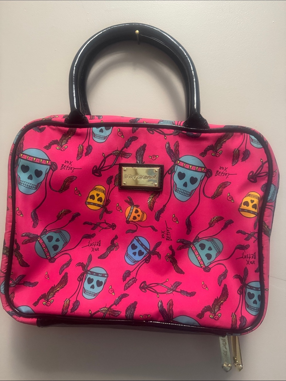 Betsey Johnson Pink Skull Print Top-Handle Bag